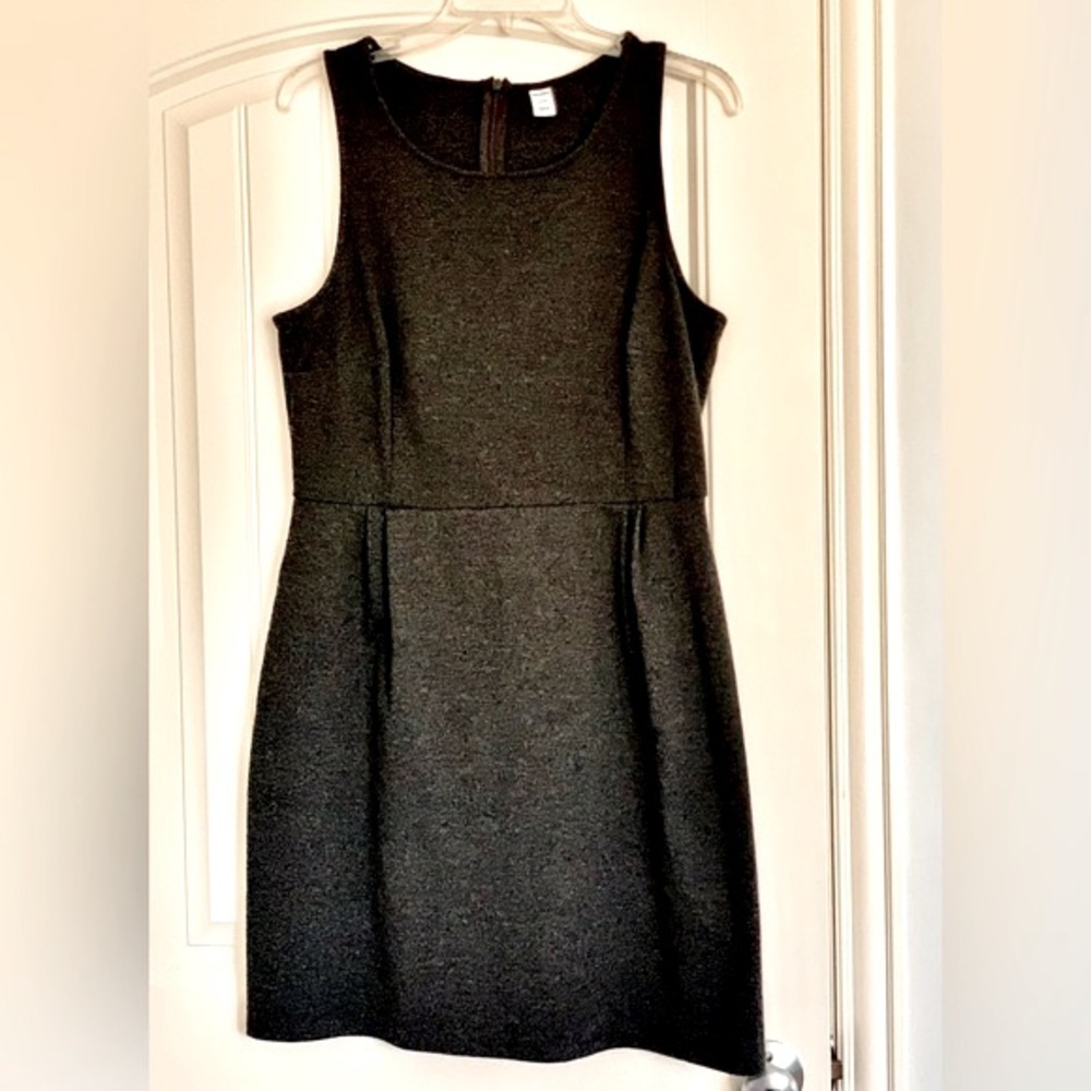Old Navy Charcoal Gray Sleeveless Knee Length Dress- Size Large